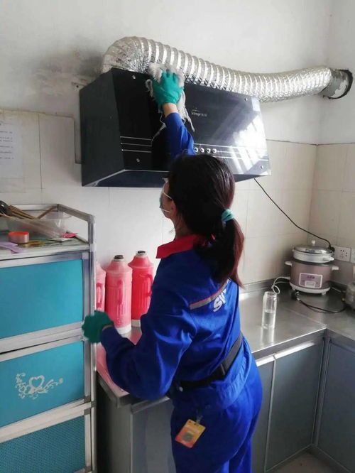 济南厨房清洗服务公司 油烟净化器的清洗步骤及不清洗的危害